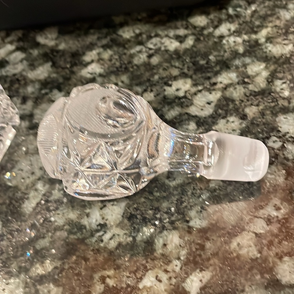 Vintage Bohemian Cut Crystal Decanter for Your Home Bar Collection - Picture 6 of 10